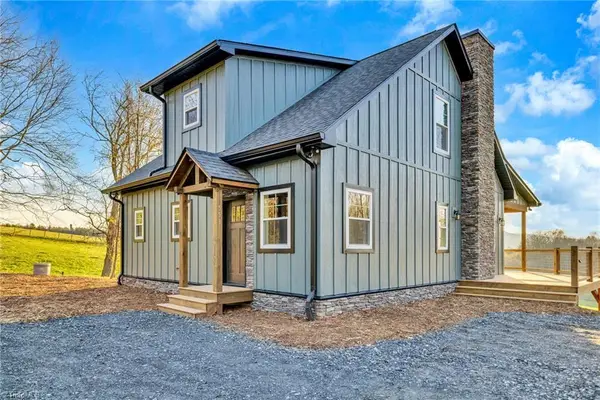 553 Graybeal Calloway Drive, West Jefferson, NC 28694