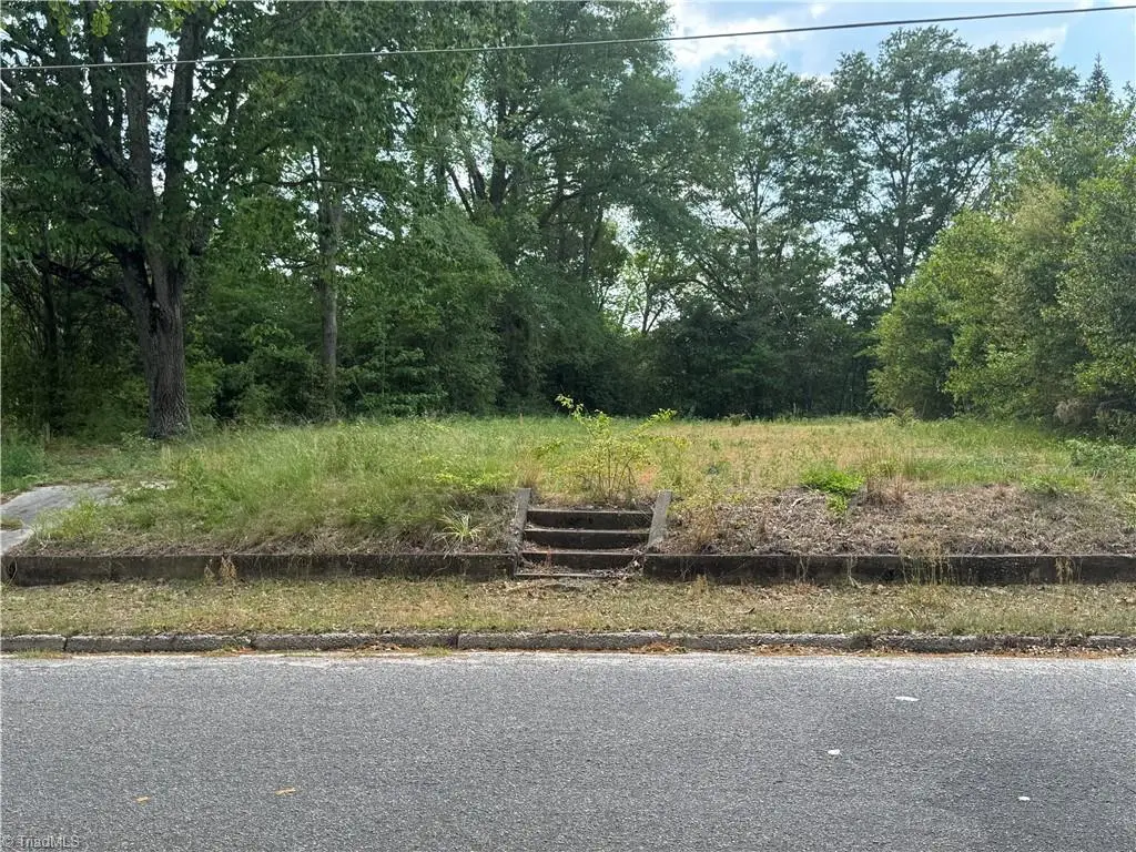 215 Pine Street, Hamlet, NC 28345 - #1