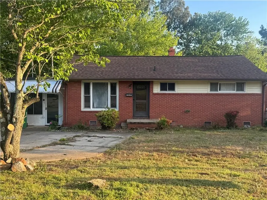 2114 Friends Avenue, High Point, NC 27260 - #2