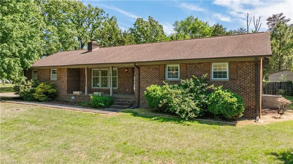 3229 Silver Maple Road, Sophia, NC 27350 - #1