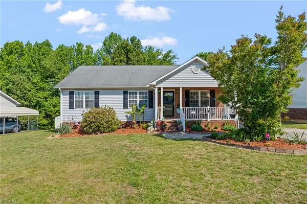 5 Hamilton Court, Thomasville, NC 27360