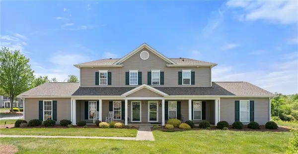 164 Pinewood Lane #102, Bermuda Run, NC 27006
