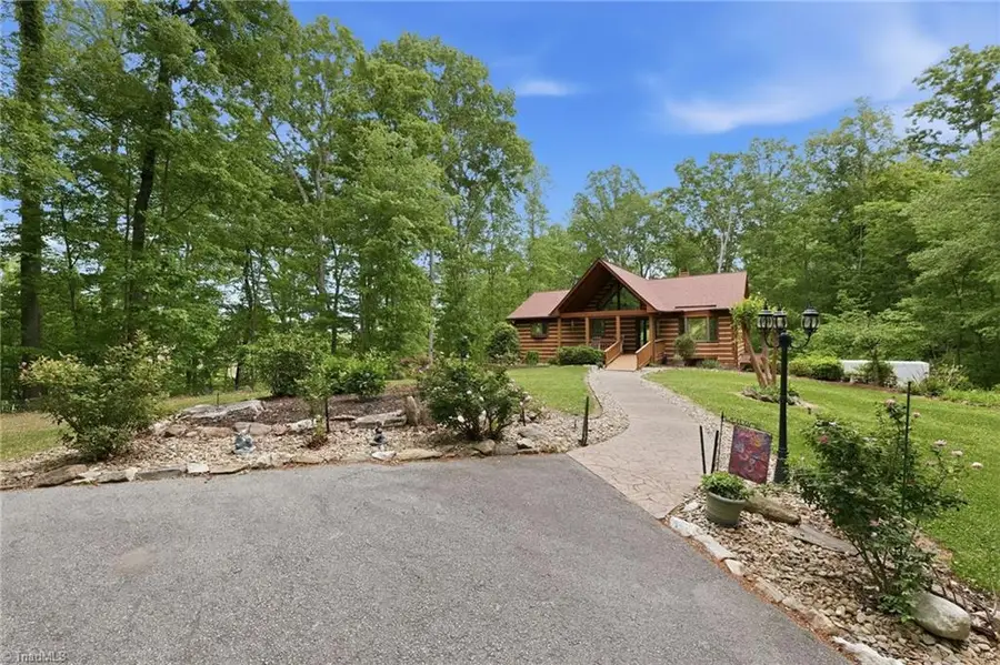355 Huffines Mill Road, Reidsville, NC 27320 - #2