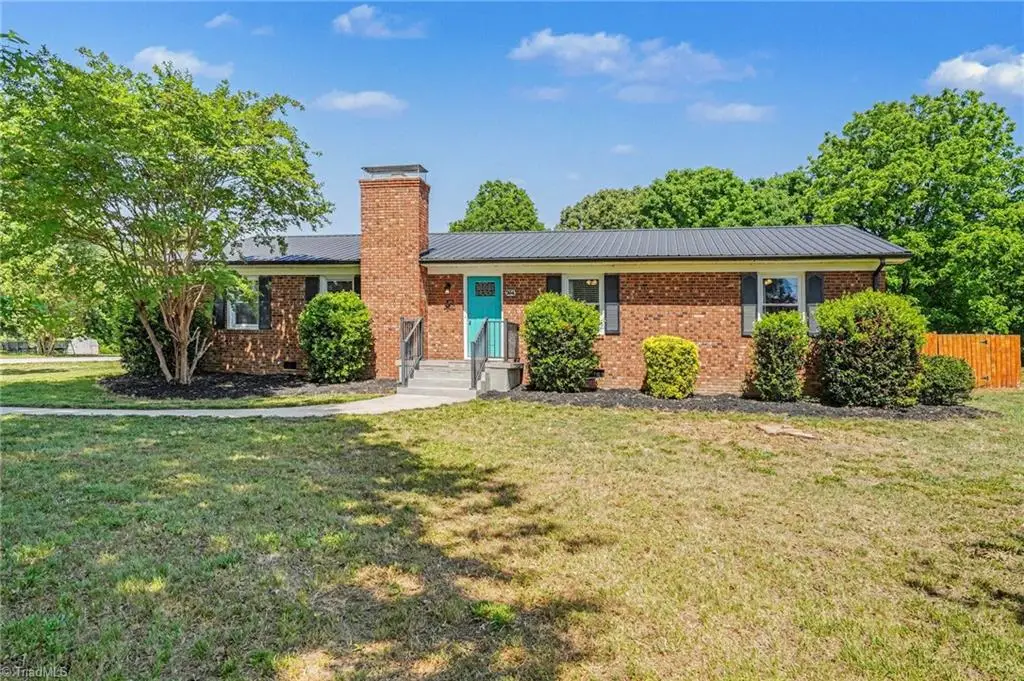 264 Beckford Drive, Lexington, NC 27295 - #1