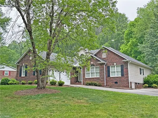 136 Valleybrook Drive, Elkin, NC 28621