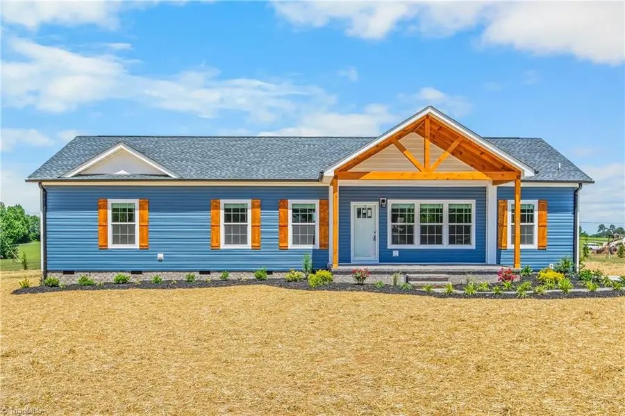 4727 Nc Highway 67, Boonville, NC 27011 - #2