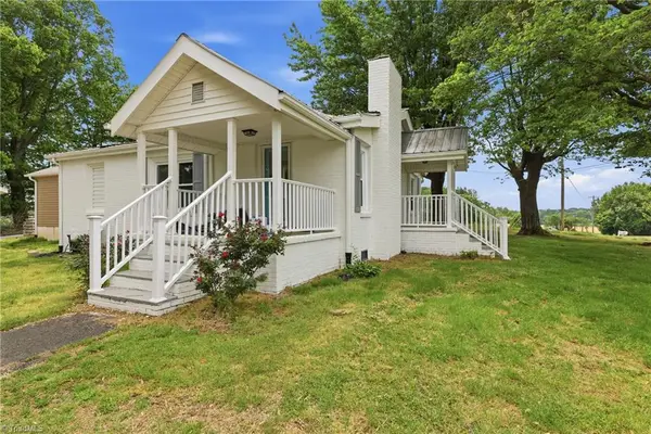391 & 395 Poplar Springs Road, Elkin, NC 28621