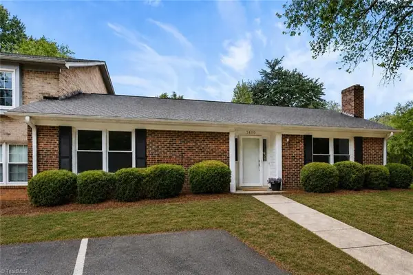 2400 Cottage Place, Greensboro, NC 27455