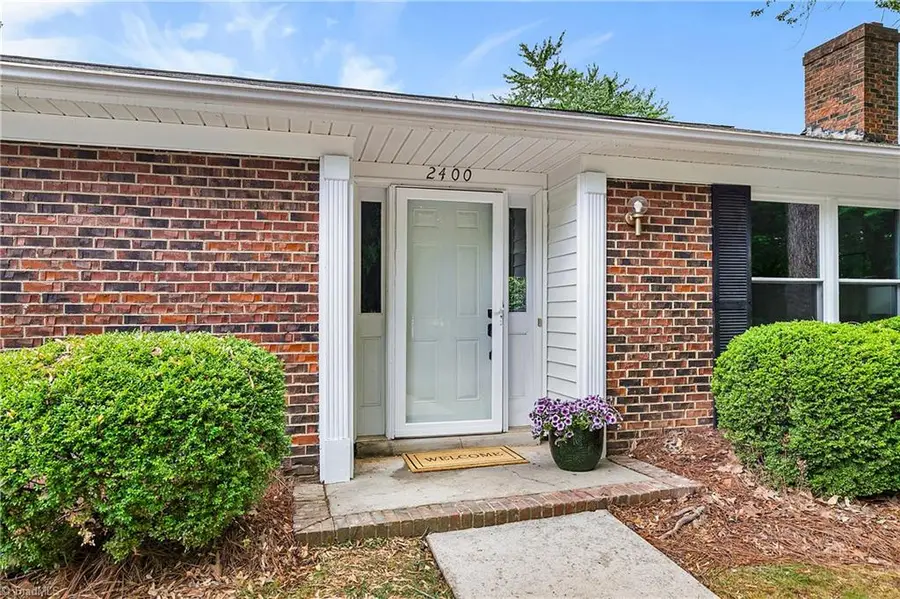 2400 Cottage Place, Greensboro, NC 27455 - #2