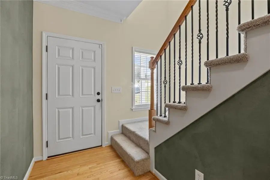 410 Beaumont Circle, Clemmons, NC 27012 - #3