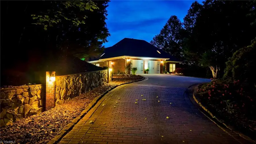 1098 Phillips Way, Wilkesboro, NC 28697 - #3