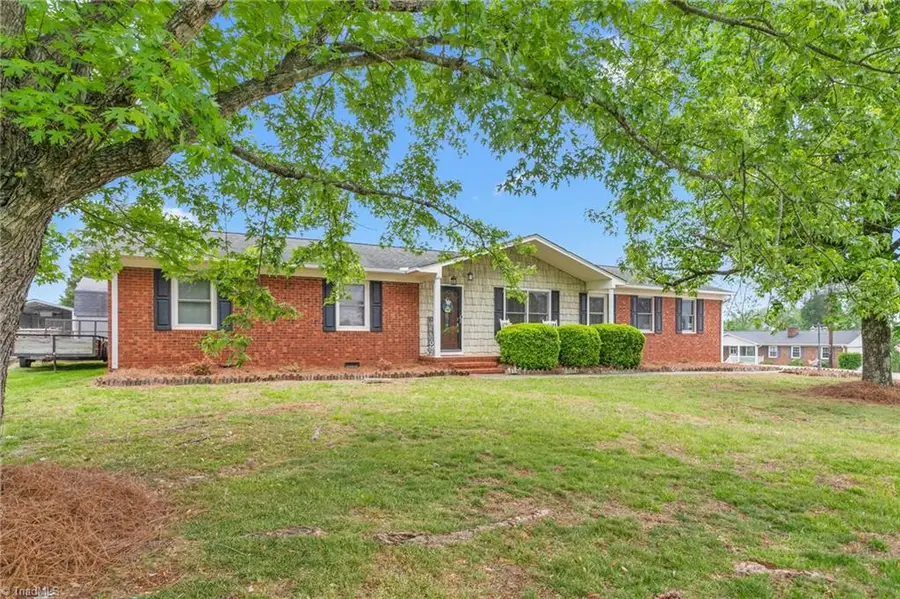 3810 Azalea Lane, Trinity, NC 27370 - #3