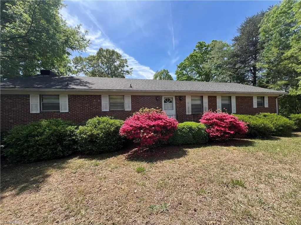 2109 Kivett Drive, Greensboro, NC 27406 - #1