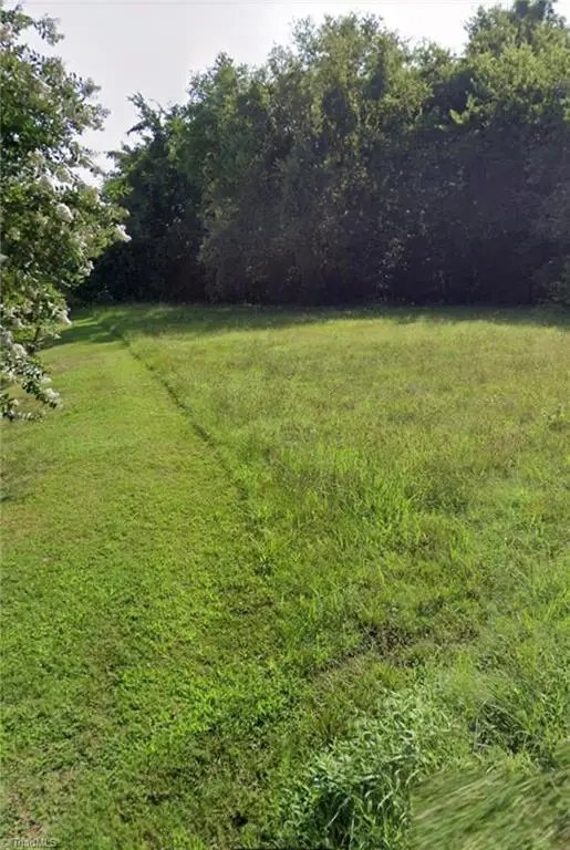 10 E 12th Avenue, Lexington, NC 27292 - #2