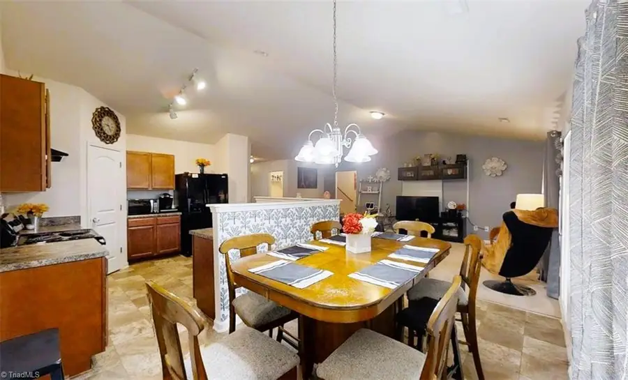 205 Placid Park, Lexington, NC 27295 - #3