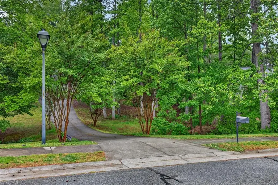 112 Smith Branch Court, Kernersville, NC 27284 - #3
