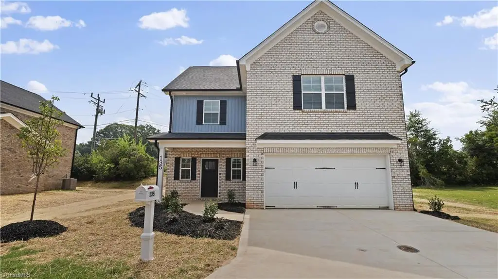 135 Glasmere Court, Winston Salem, NC 27101 - #1