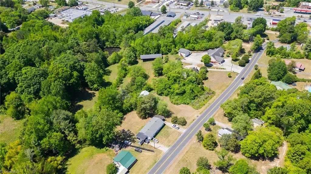 1056 Hasty School Road, Thomasville, NC 27360 - #1