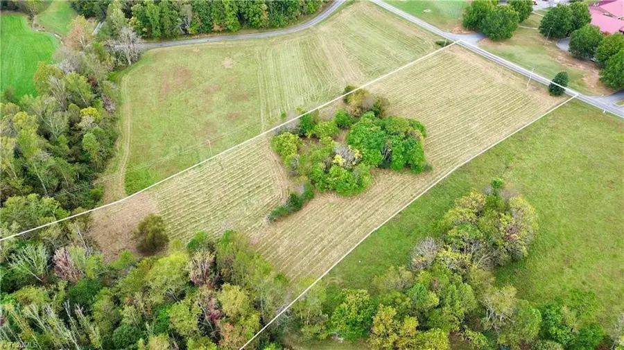 310 Jessup Grove Church Road, Pilot Mountain, NC 27041 - #3