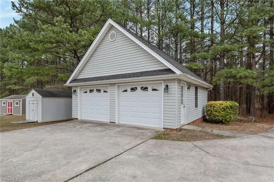 2677 Briaroak Drive, Climax, NC 27233 - #3