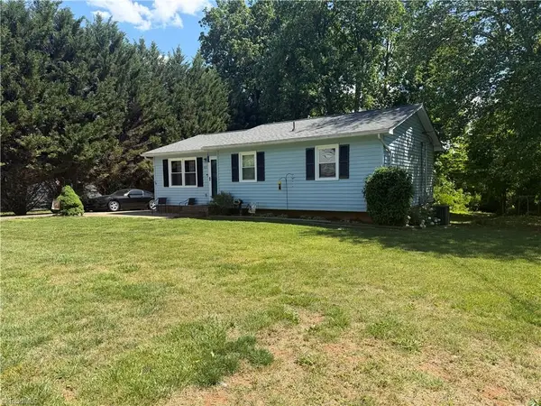 402 Williams Street, Boonville, NC 27011