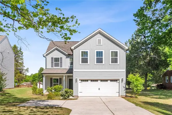 4623 Shattalon Drive, Winston-Salem, NC 27106
