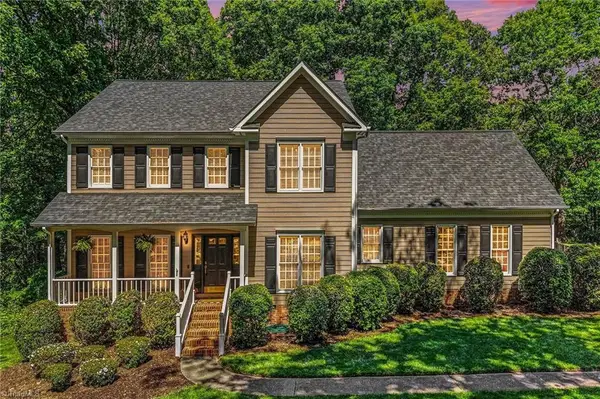 2133 Benwicke Drive, Pfafftown, NC 27040