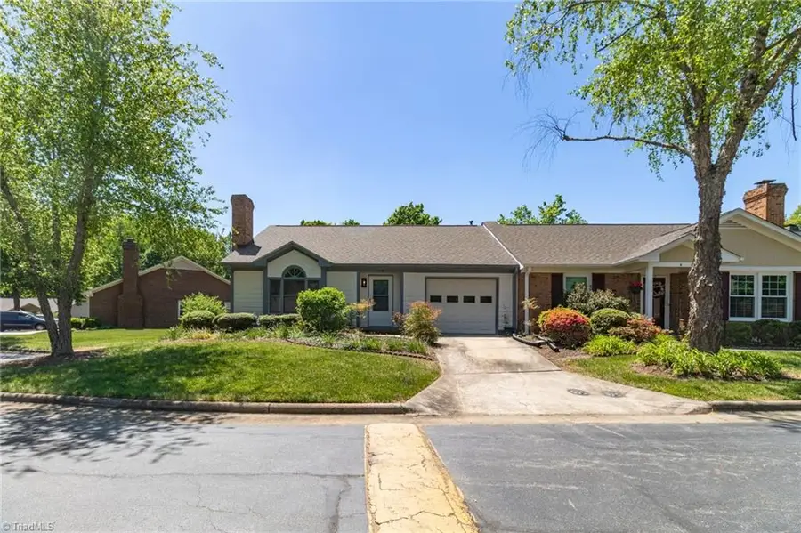11 Buckboard Lane #B, Greensboro, NC 27410 - #2