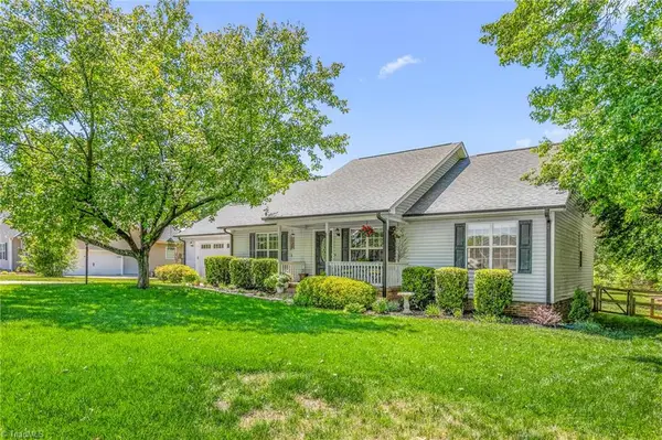 8303 Dorwood Drive, Browns Summit, NC 27214