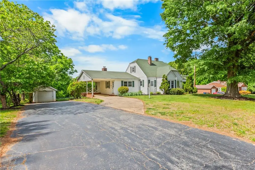 4425 Old Winston Road, Kernersville, NC 27284 - #1