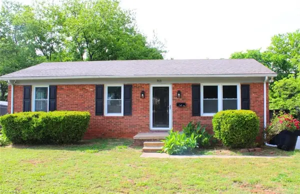 713 Cameron Street, Burlington, NC 27215