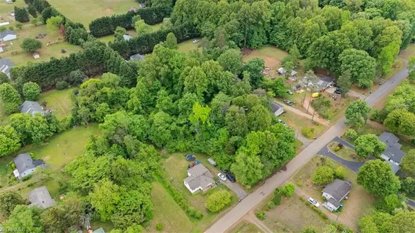 5714 Craven Road, Browns Summit, NC 27214