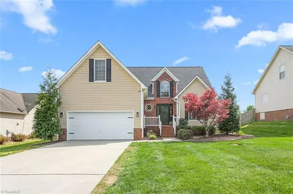 108 Brightleaf Court, Archdale, NC 27263