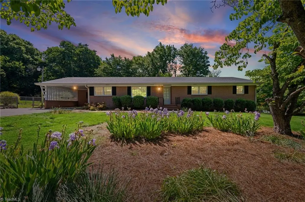 6595 Rollingwood Drive, Clemmons, NC 27012 - #1