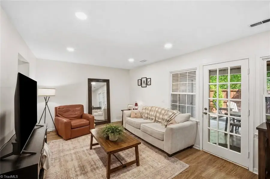 3840 Huntingreen Lane #B, Winston Salem, NC 27106 - #2