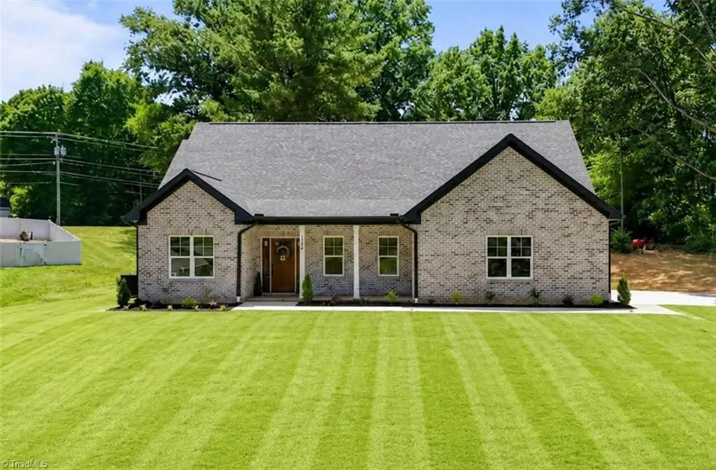 2410 Sedalia Drive, Clemmons, NC 27012 - #1