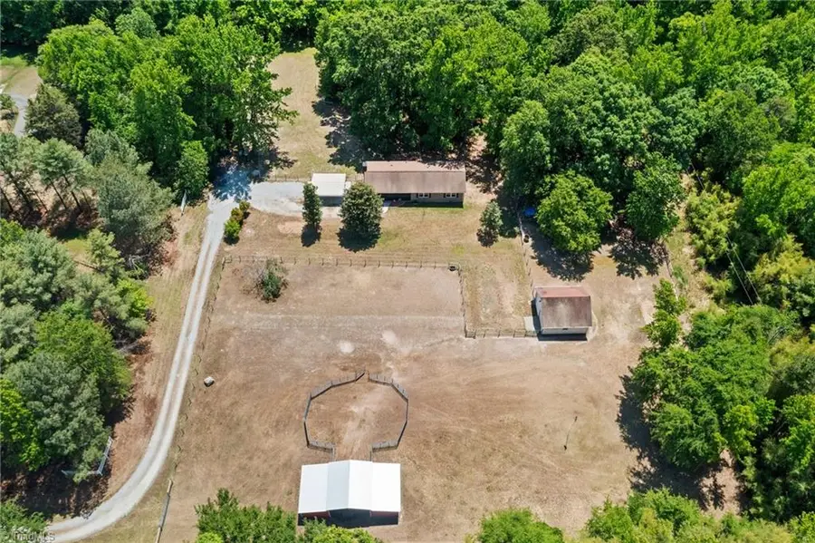 5792 Drake Road, Greensboro, NC 27406 - #3