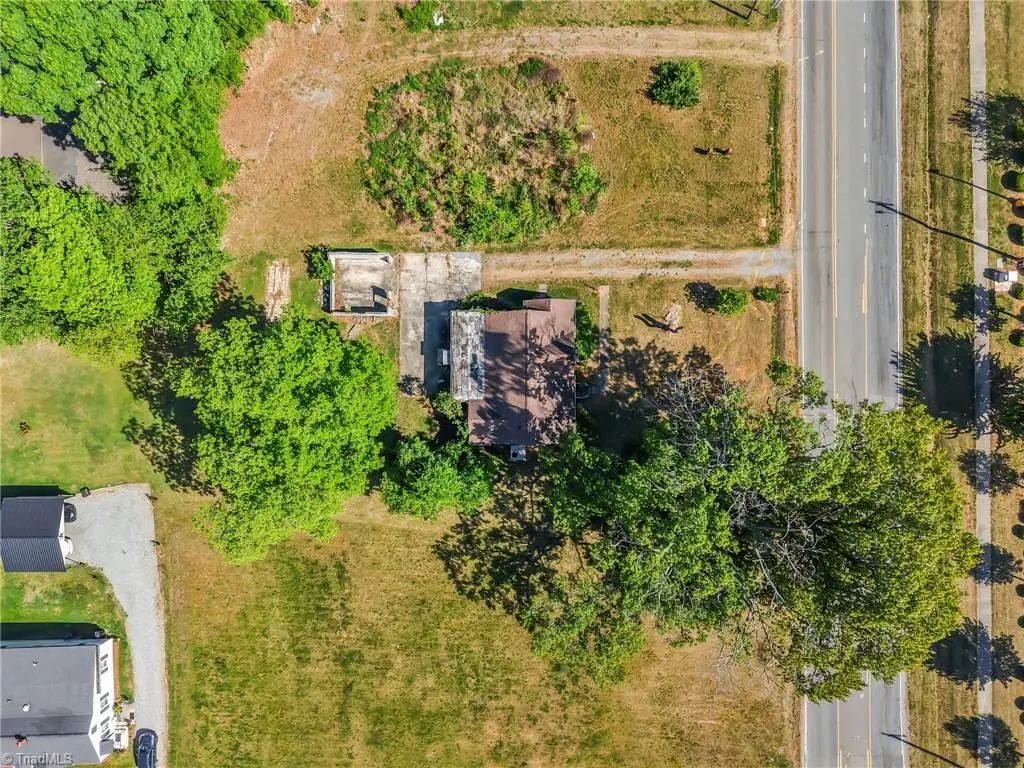 513 Graham Hopedale Road, Burlington, NC 27217 - #1