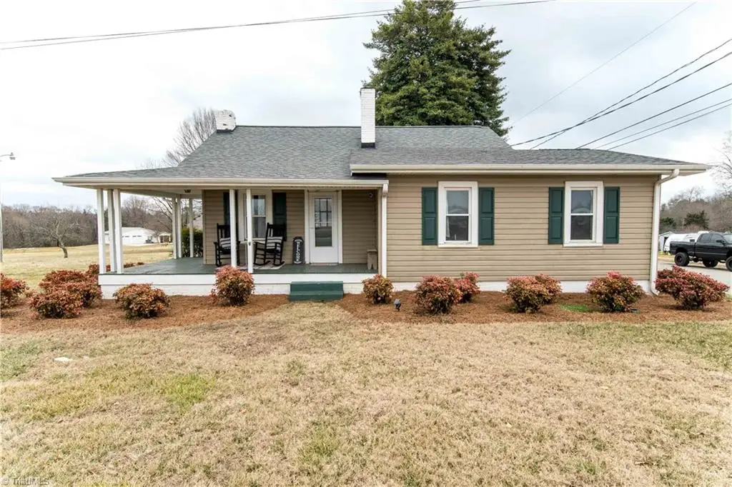 1711 W Mountain Street, Kernersville, NC 27284 - #1