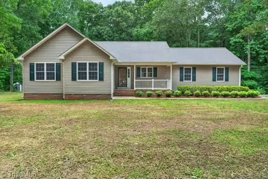 3913 Level Plains Road, Sophia, NC 27350
