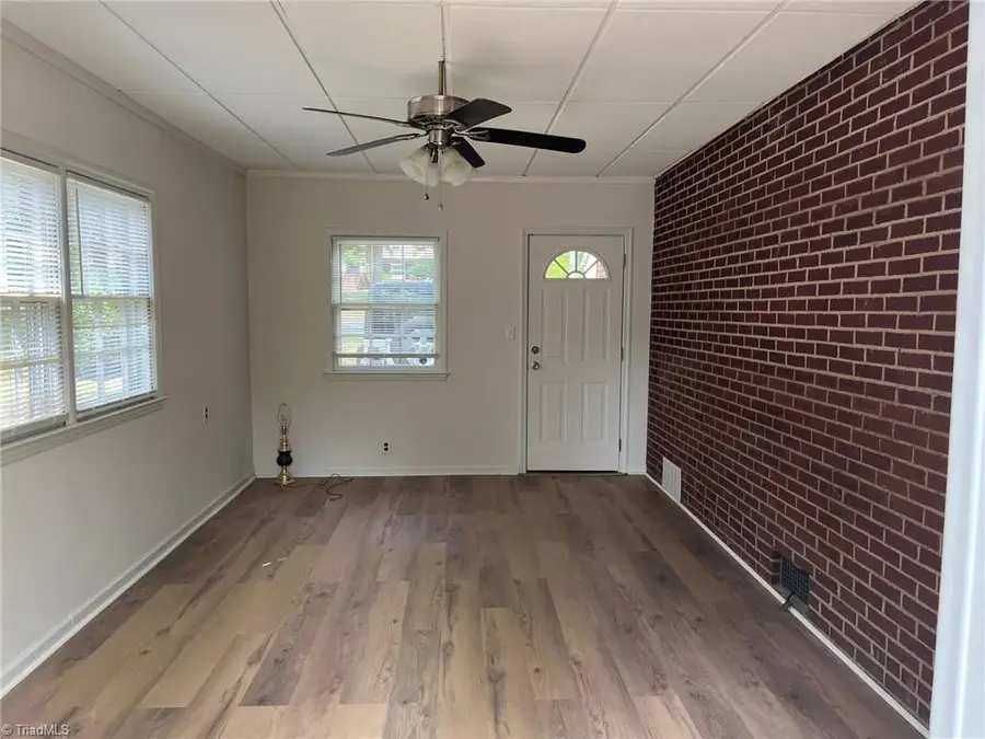 3911 Raintree Drive, Greensboro, NC 27407 - #3