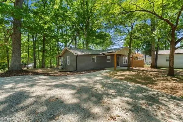4209 Old Mountain Road, Lexington, NC 27292 - #1