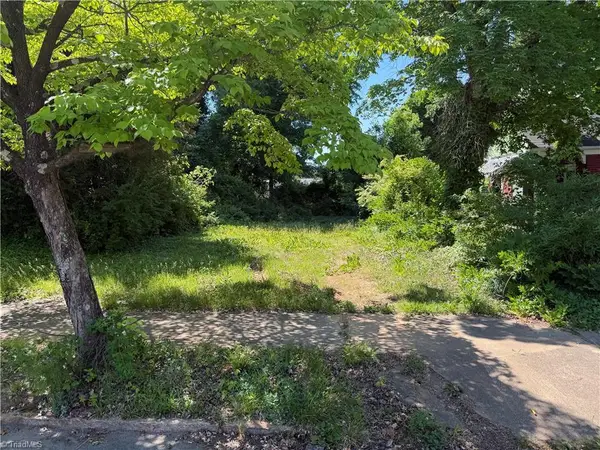 426 W 25th Street, Winston-Salem, NC 27105