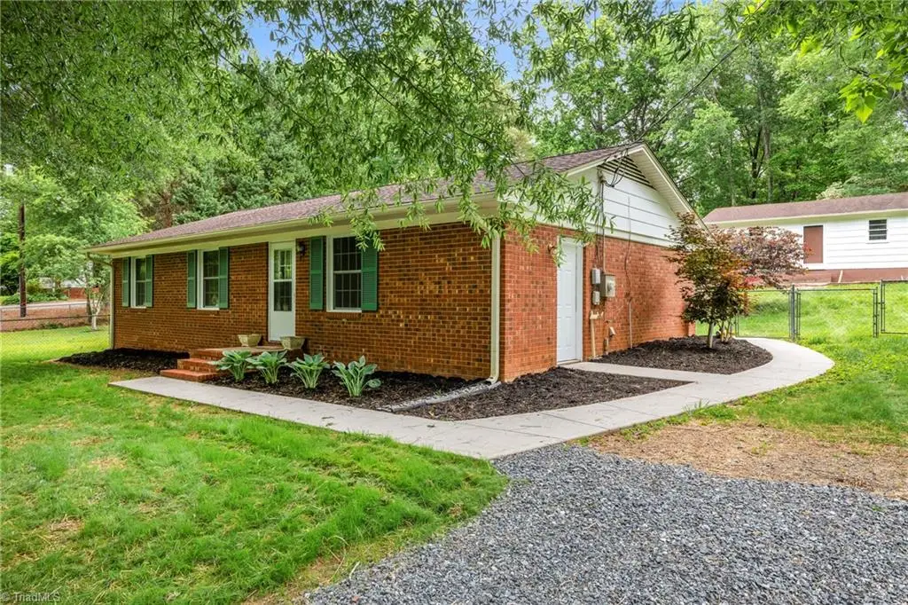 810 Pinoak Road, Greensboro, NC 27455 - #1
