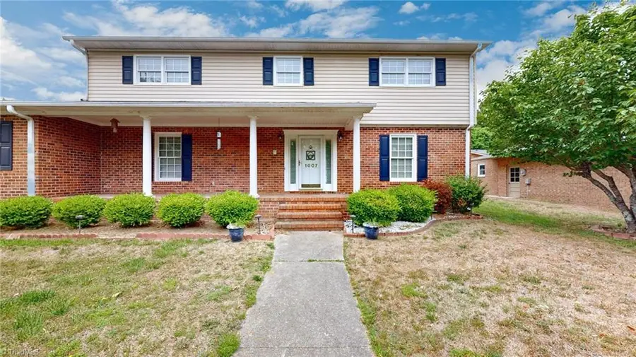 1007 Shalimar Drive, High Point, NC 27262 - #3