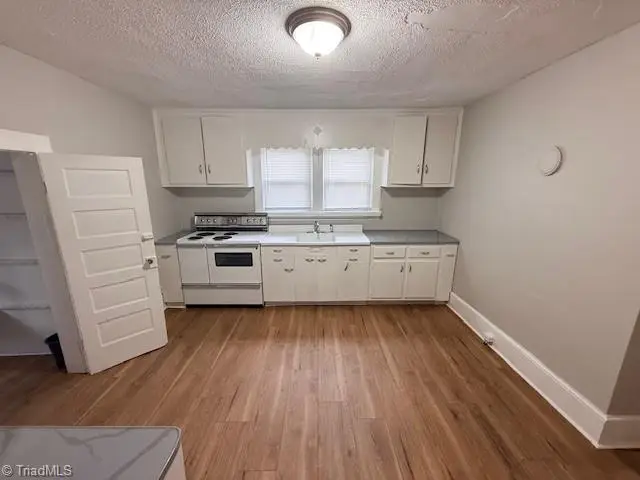 904 Harris Street, Eden, NC 27288 - #3