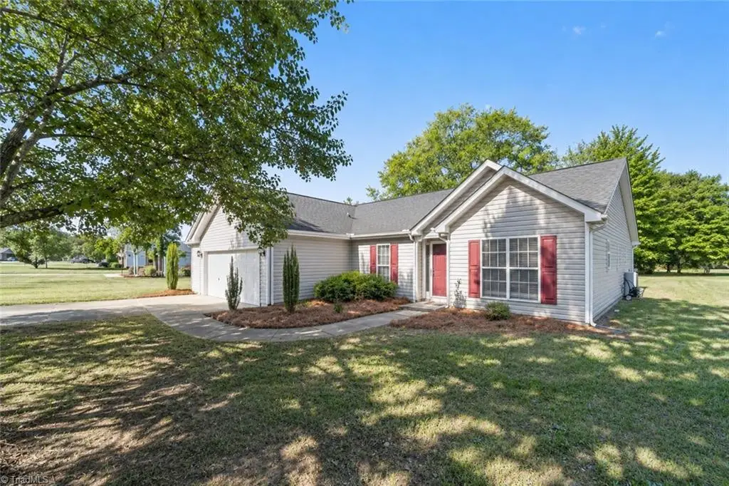 6121 Hickory Creek Road, Winston Salem, NC 27107 - #1