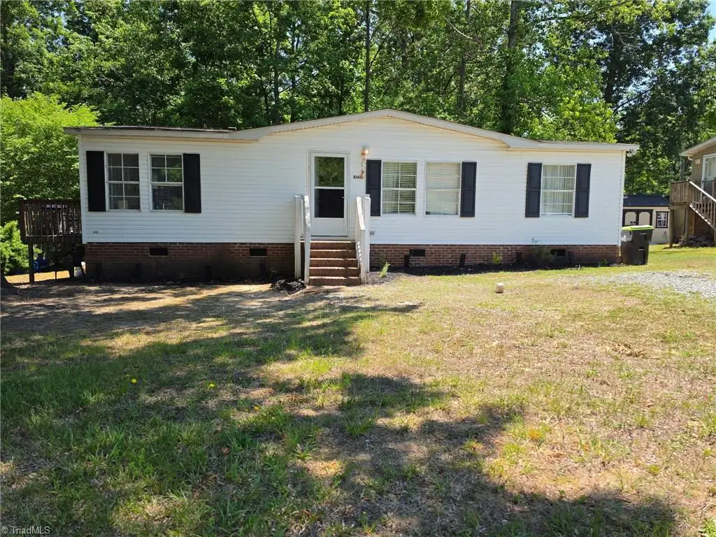 1045 Apple Blossom Lane, Burlington, NC 27217 - #1