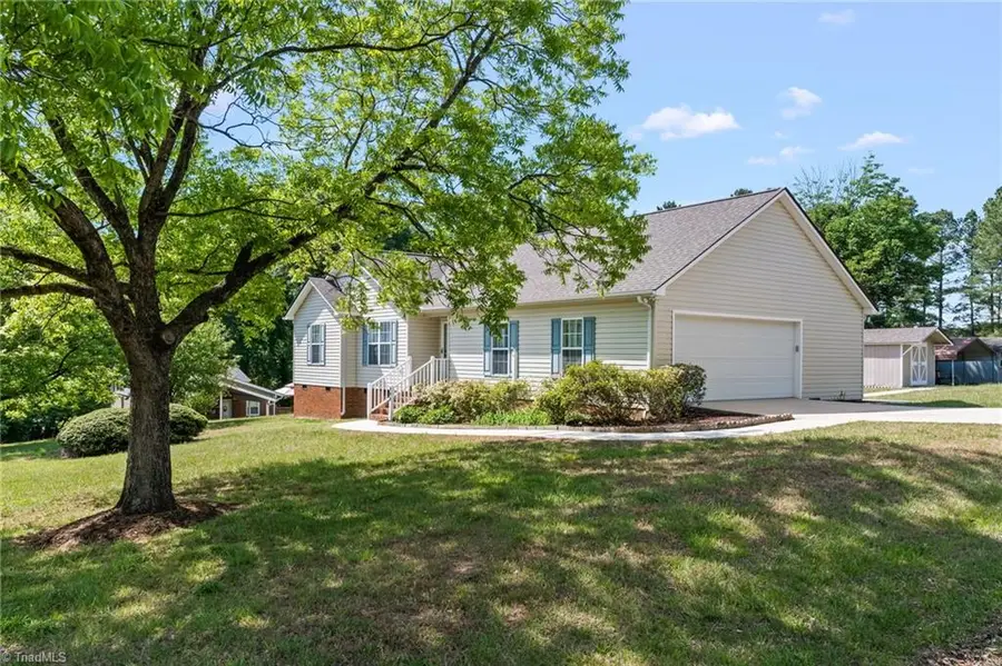 998 Fuller Mill Road, Thomasville, NC 27360 - #3