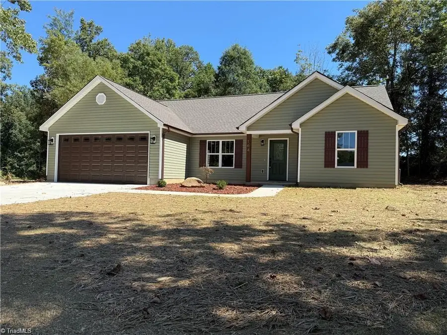212 Holland Lane, Thomasville, NC 27360 - #3